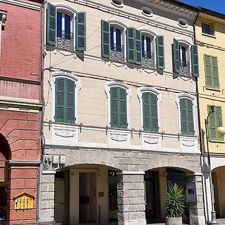 Piazzetta Dante Russi